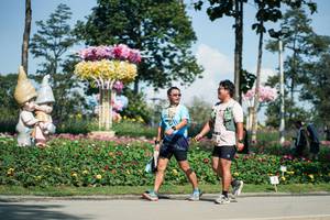 BIB: 
                            <button type="button" onclick="openModal(27621665)" class="btn btn-primary btn-sm float-right btn-popup" data-toggle="modal" data-target=".modal-high-quality">
                        <i class="fas fa-shopping-cart"></i> Add to Cart
                    </button>
                                            <button type="button" onclick="isThisMe(27621665, true)" class="btn btn-success btn-sm float-right btn-popup btn-isme hidden" data-toggle="tooltip" data-placement="bottom" title="นี่คือรูปของคุณใช่ไหม คลิกที่นี่เพื่อเอาเข้าอัลบั้ม">
                        <i class="fas fa-plus"></i> Add to album
                    </button>
                    <button type="button" onclick="isThisMe(27621665, false)" class="btn btn-warning btn-sm float-right btn-popup btn-isnotme hidden">
                        <i class="fas fa-ban"></i> Remove from album
                    </button>